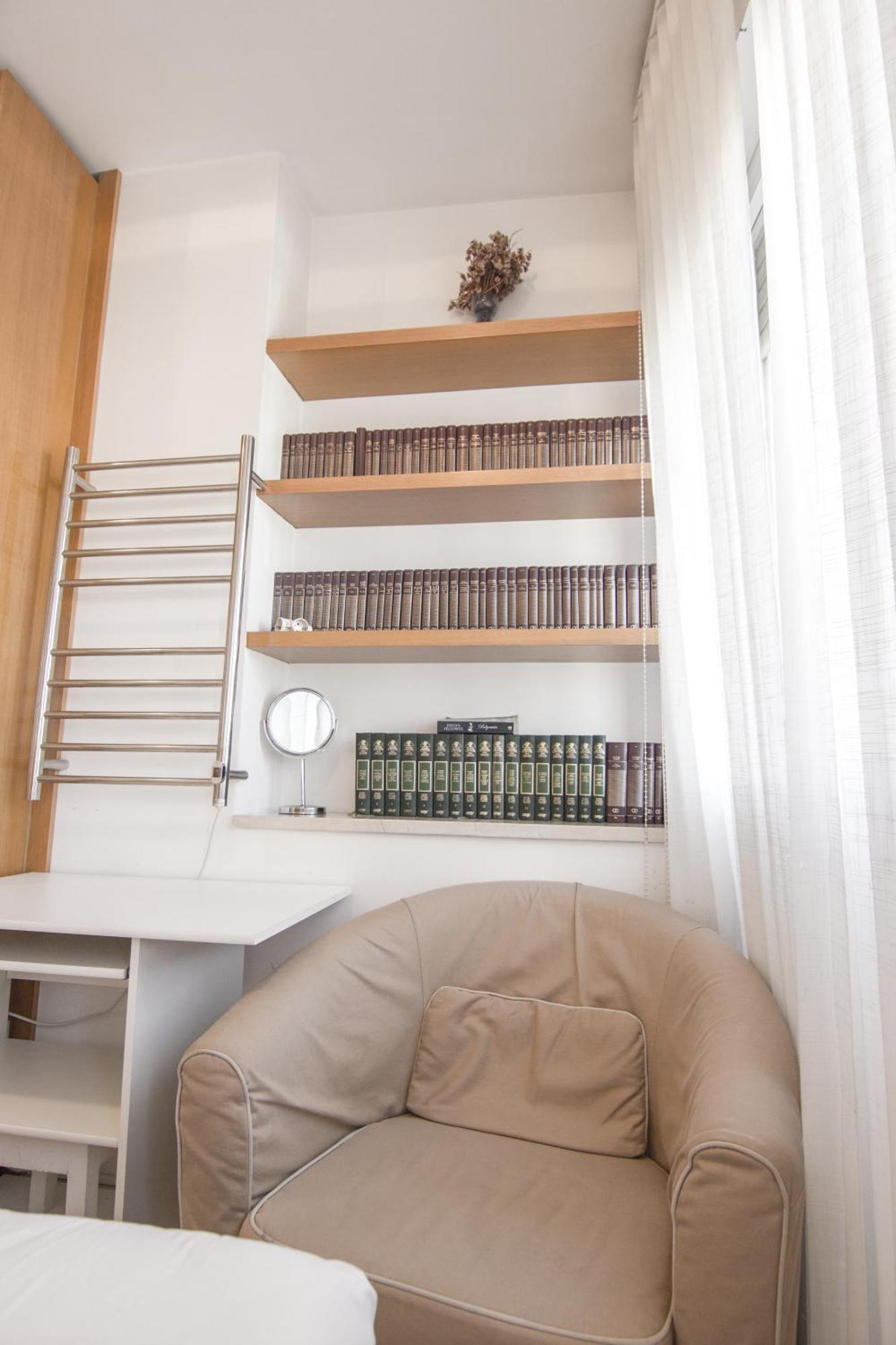 RentalSevilla Confortable apartamento cerca del Barrio de Santa Cruz Esterno foto