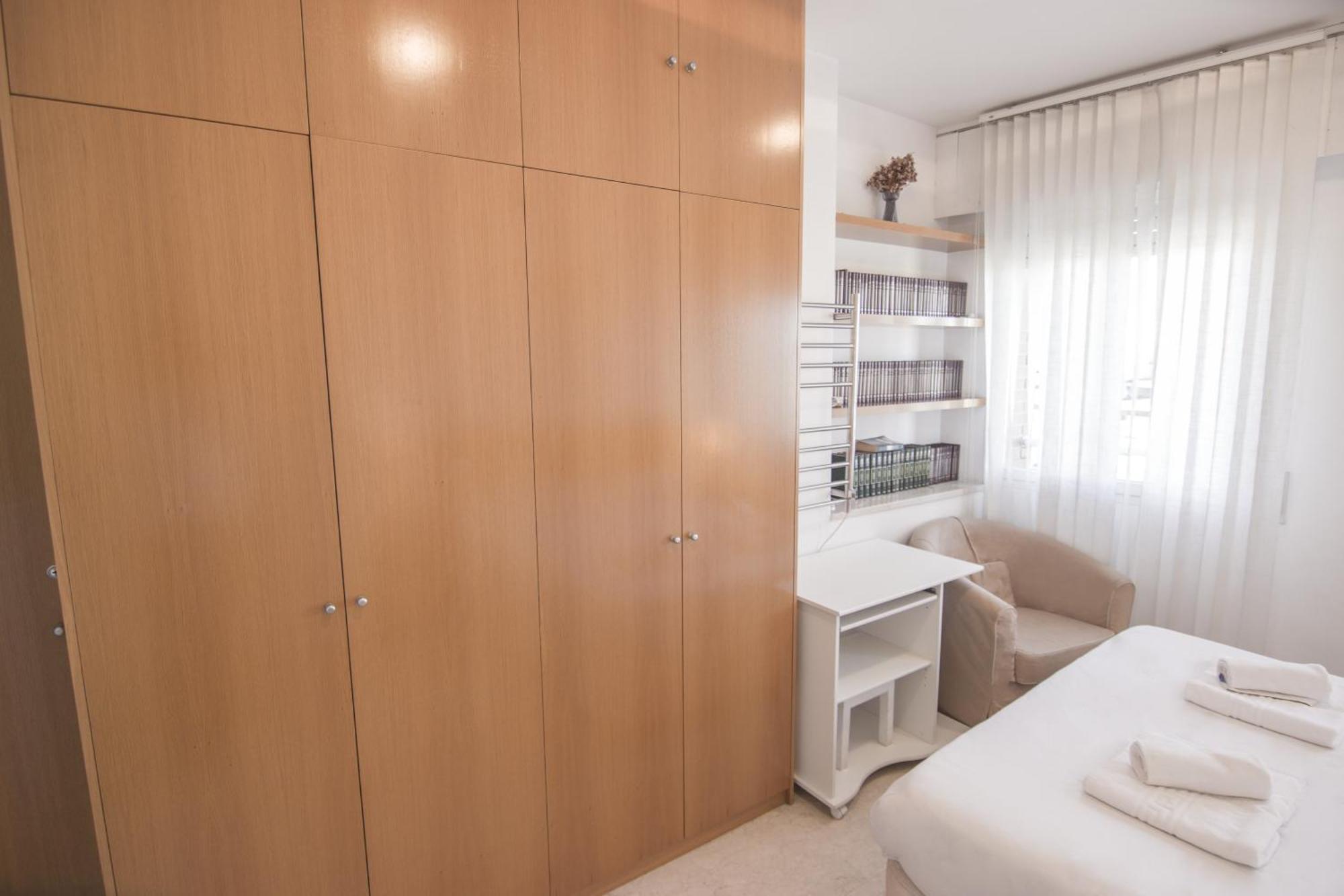 RentalSevilla Confortable apartamento cerca del Barrio de Santa Cruz Esterno foto